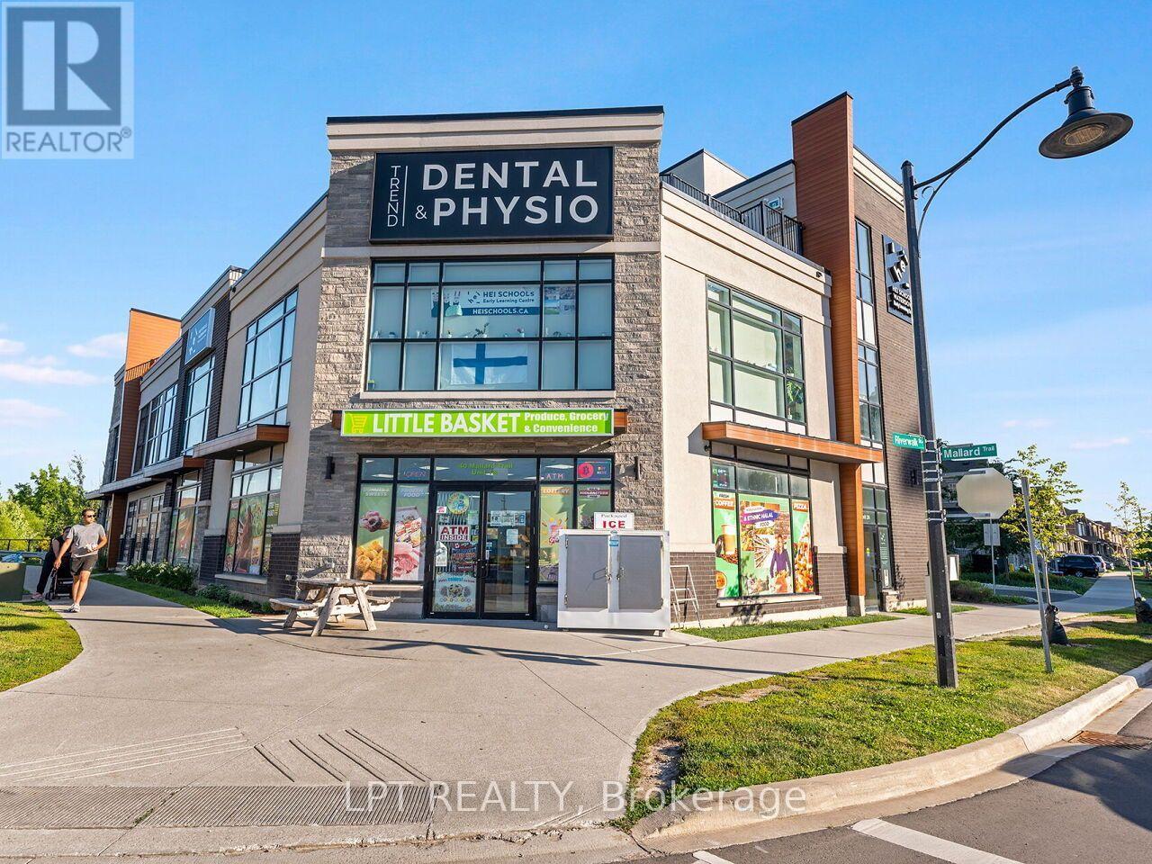#209 460 DUNDAS STREET E - 49