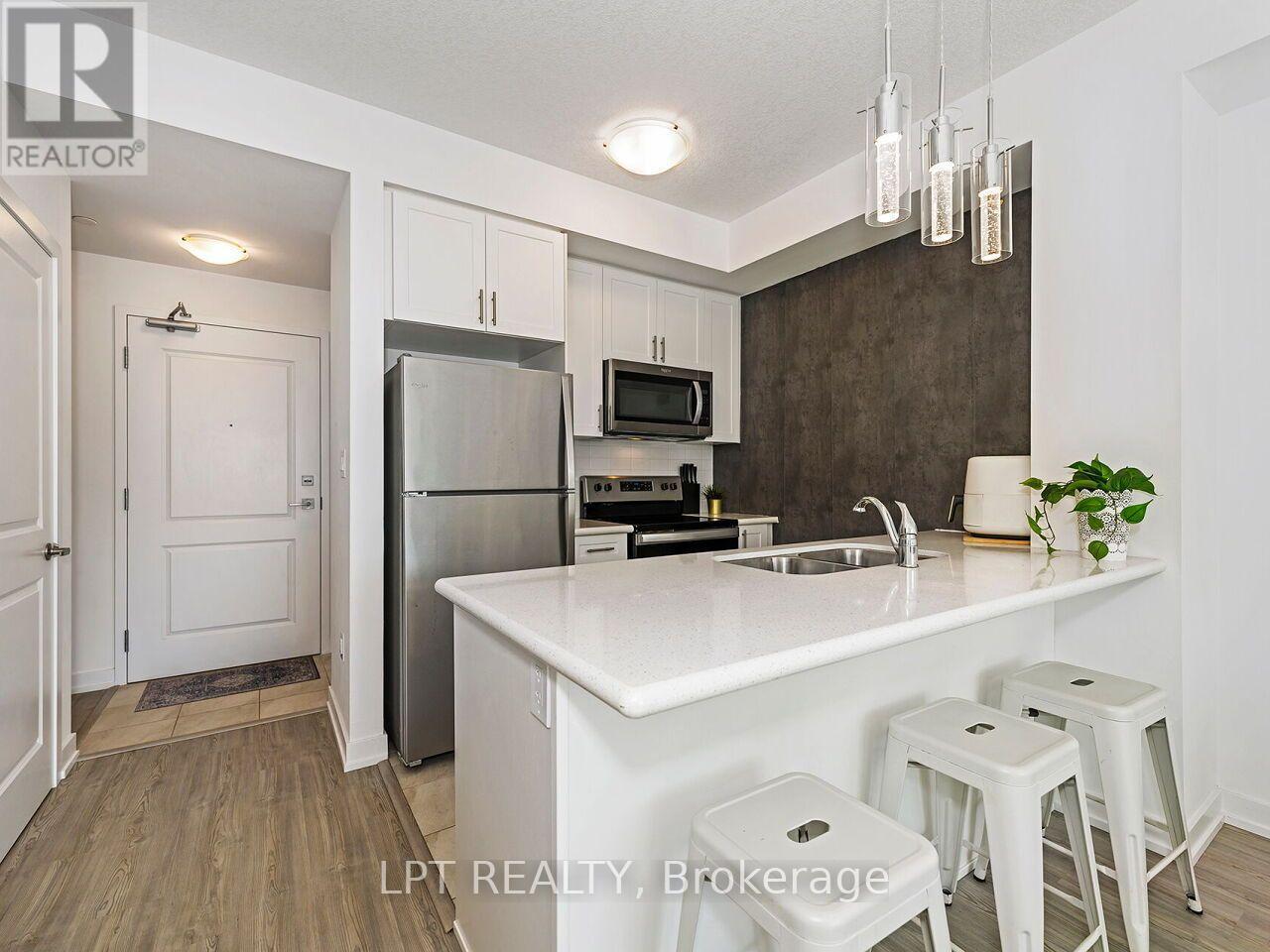 #209 460 DUNDAS STREET E - 7