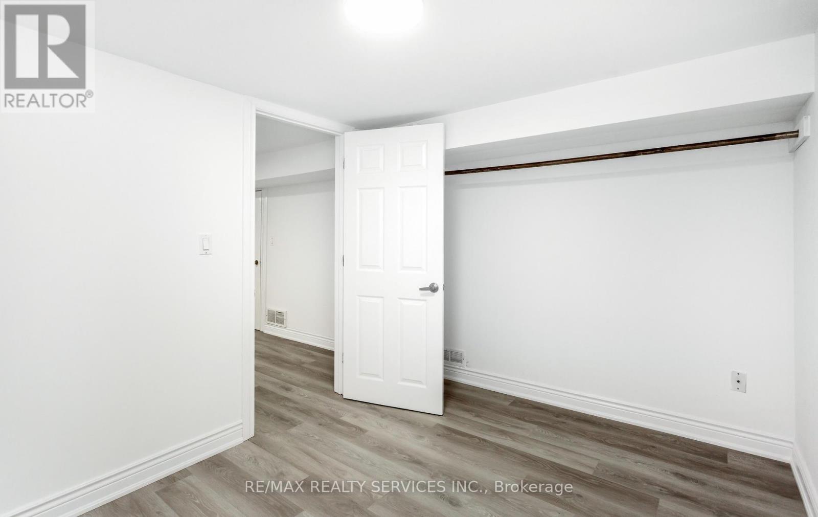 176 SAMUELSON STREET - 30