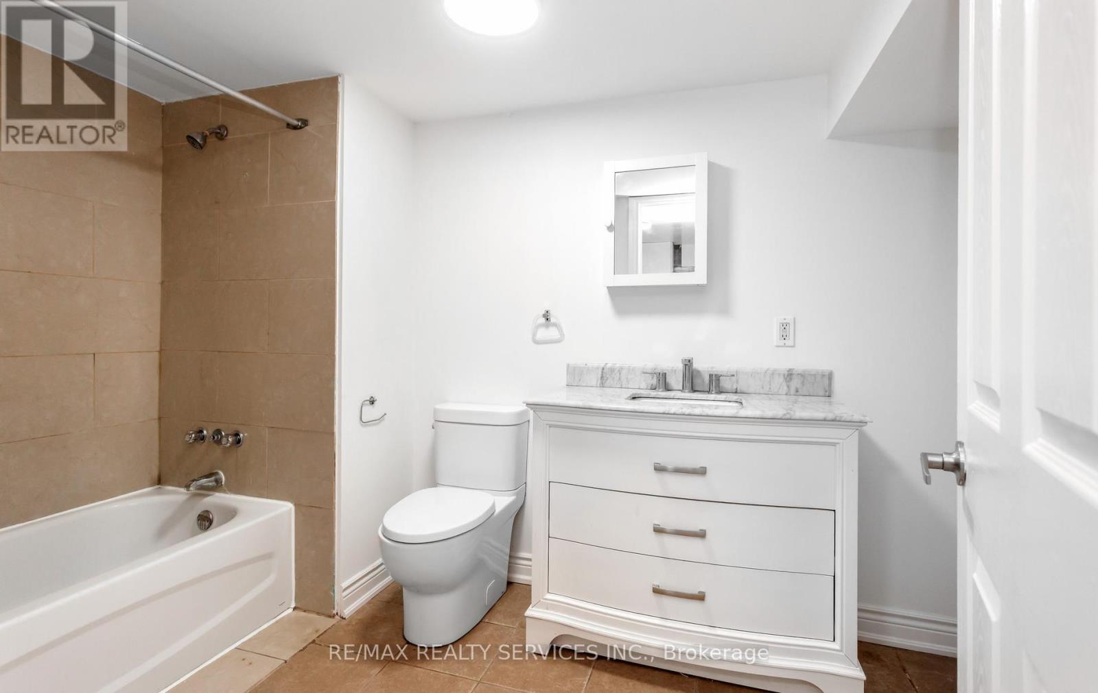 176 SAMUELSON STREET - 34