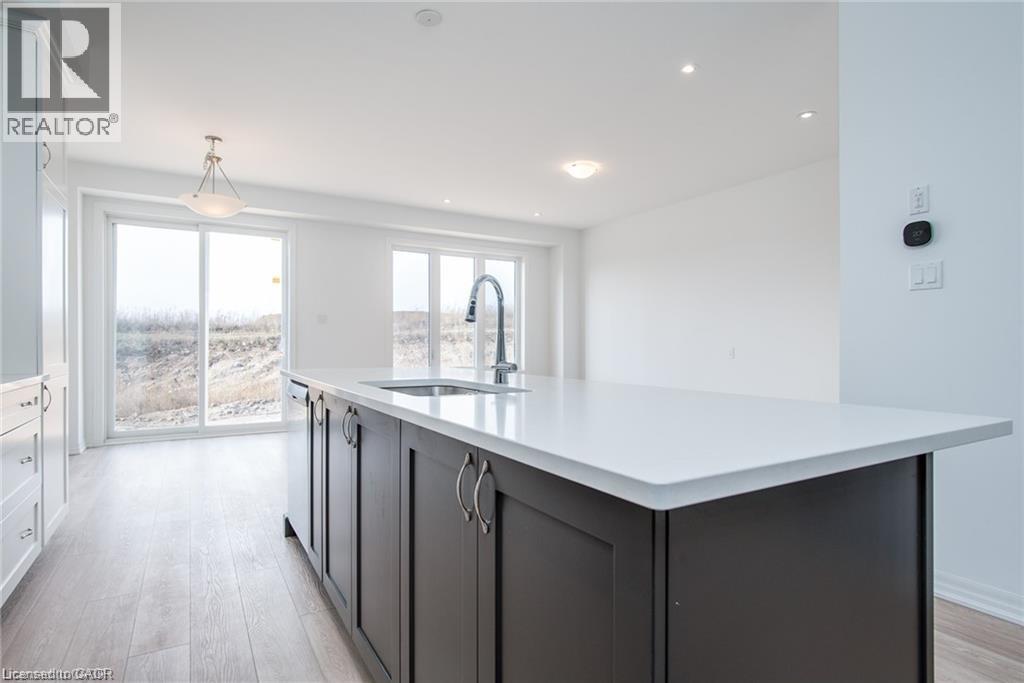 112 FORESTWALK Street - 12