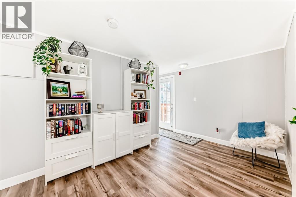 124 BIG SPRINGS Drive SE - 22