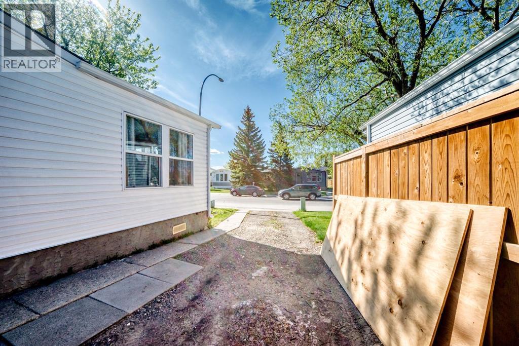 124 BIG SPRINGS Drive SE - 43