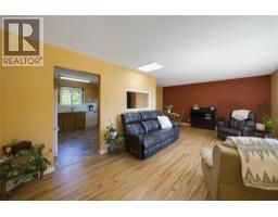 2pc Ensuite bath - 1389 Lund Road, Kelowna, BC V2B1K9 Photo 6