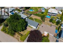 1389 Lund Road, Kelowna, BC V2B1K9 Photo 34