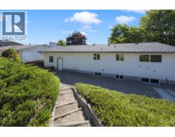 1389 Lund Road, Kelowna, BC V2B1K9 Photo 31