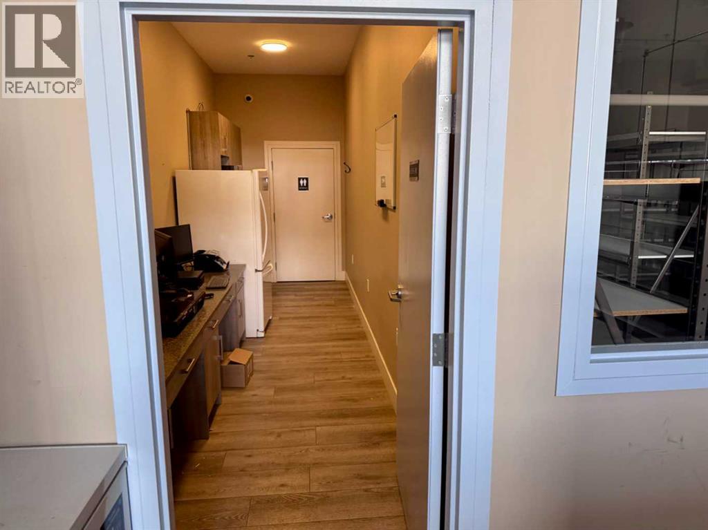 11125 38 Street Northeast - Photo 7