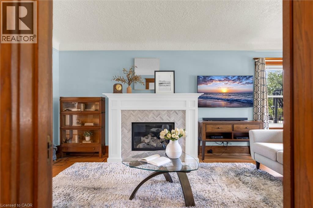 99 TUXEDO Avenue S - 4