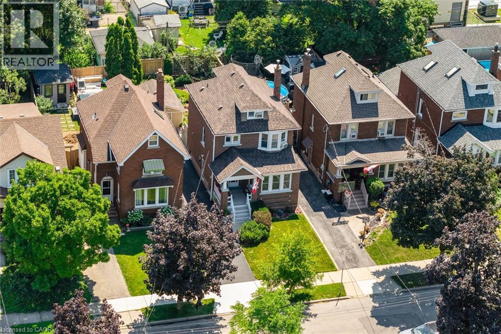 99 TUXEDO Avenue S - 42