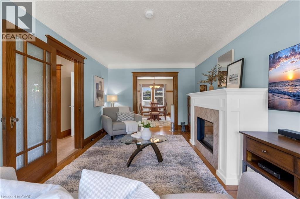 99 TUXEDO Avenue S - 6