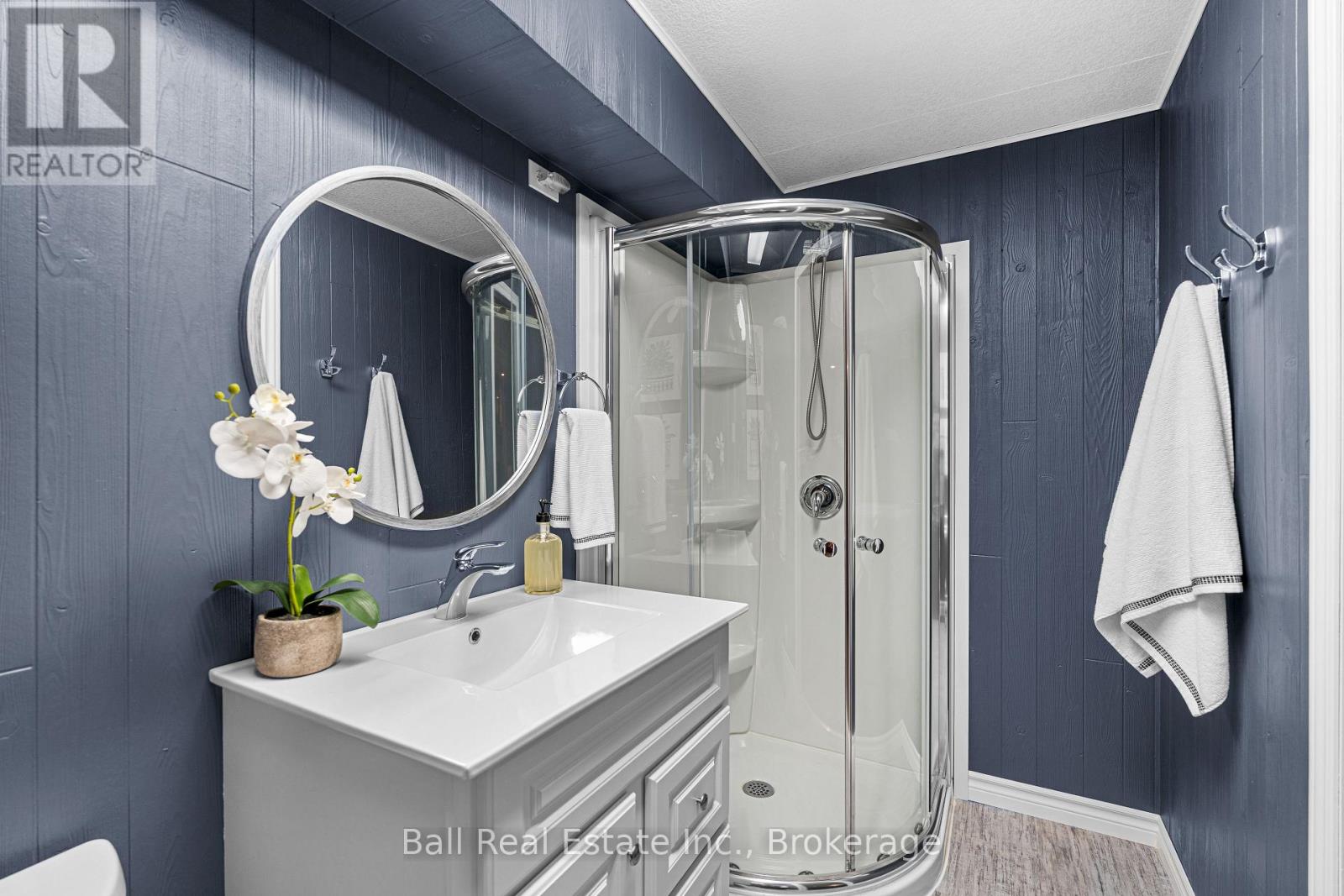 110 GREENWOOD ROAD - Image 36