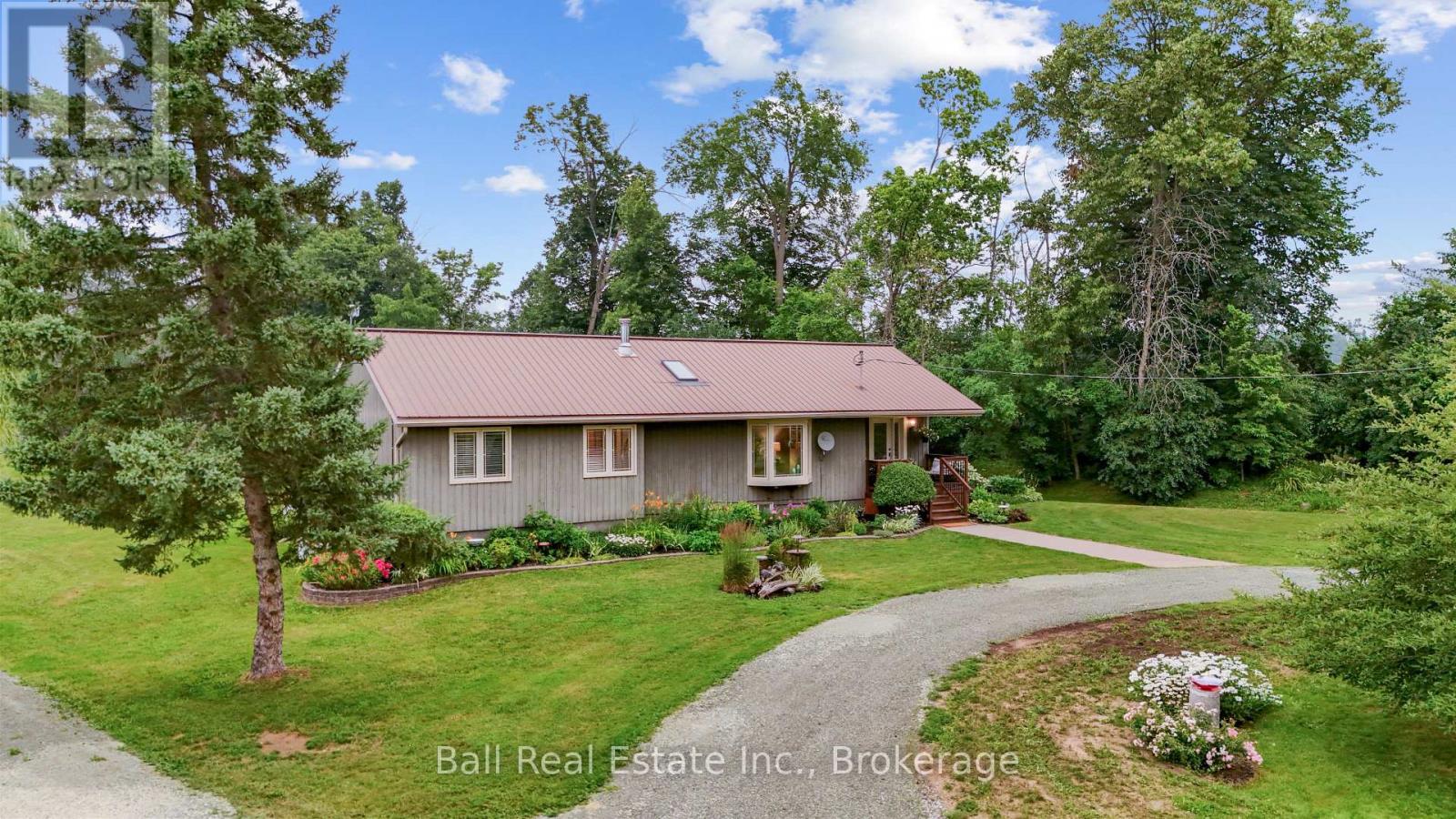 110 GREENWOOD ROAD - Image 37