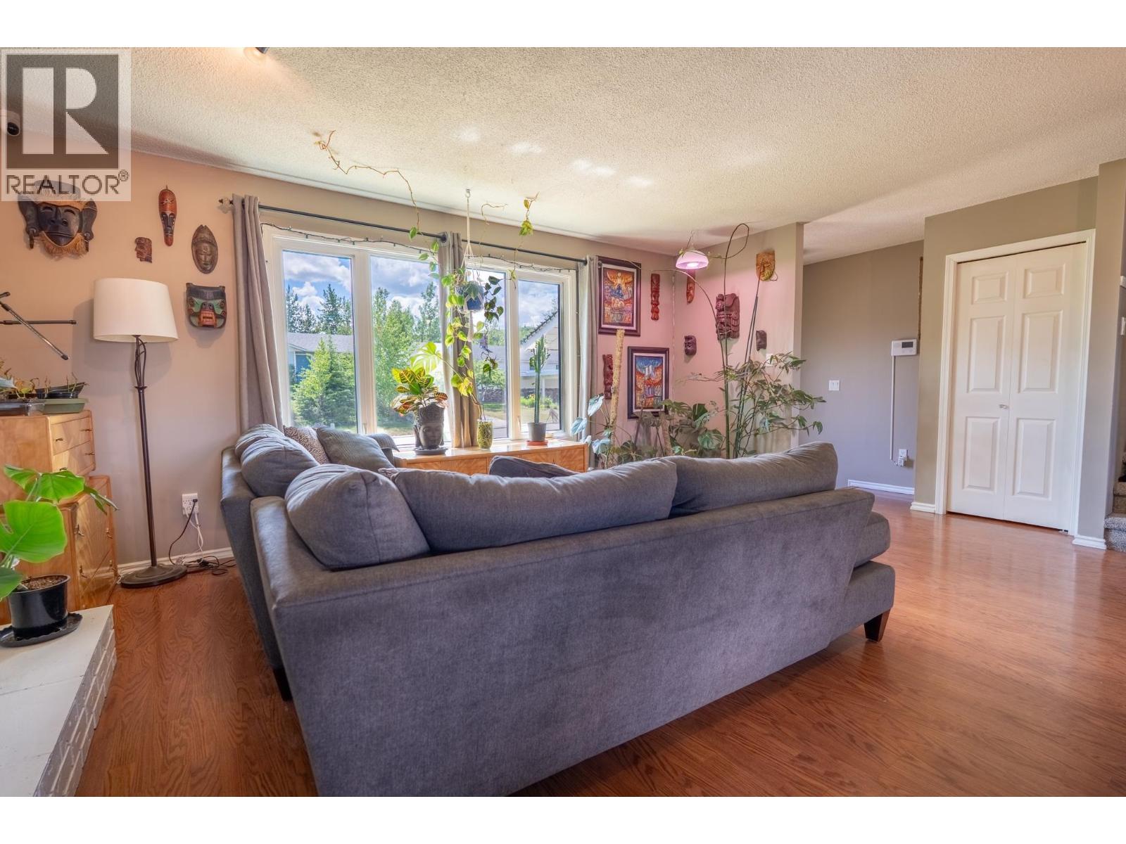 3644 HESSE PLACE - 16