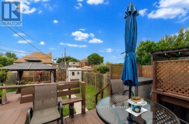 237 PALING AVENUE - Image 12