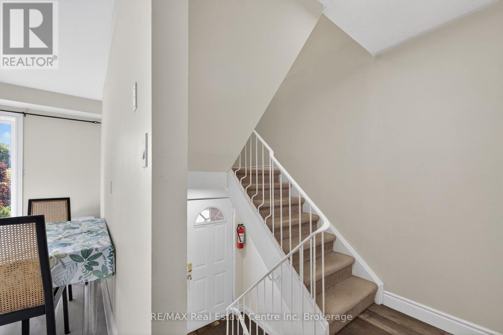137 DOVERCLIFFE ROAD - 12