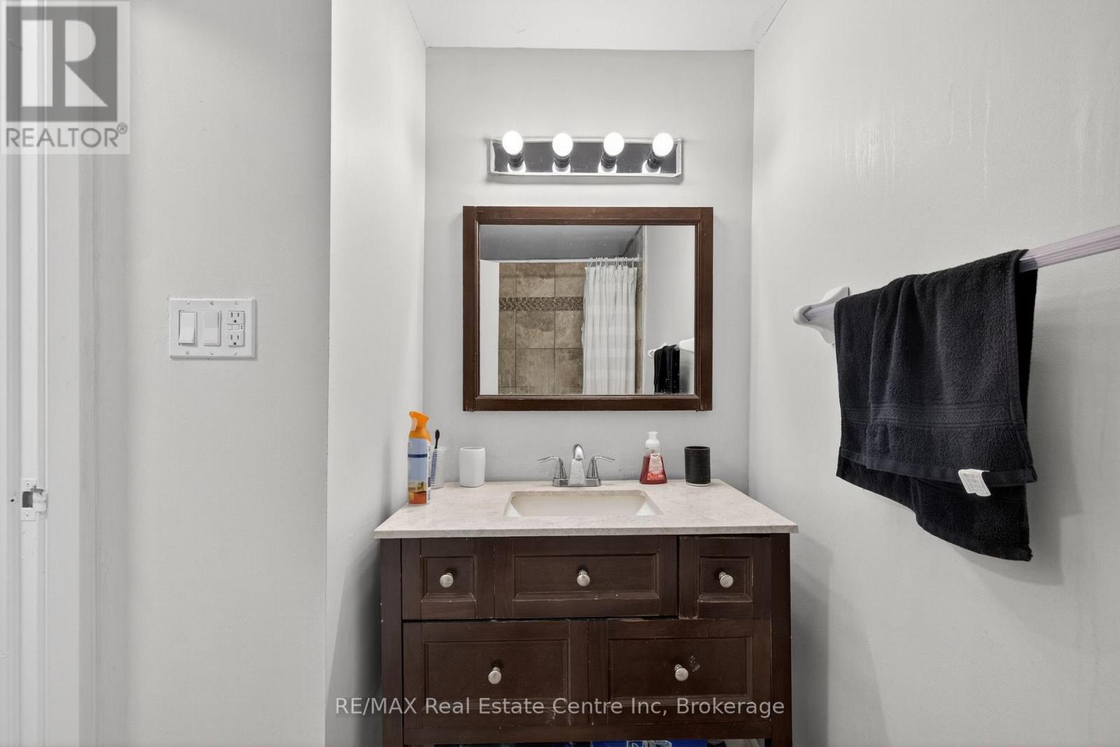 137 DOVERCLIFFE ROAD - 22