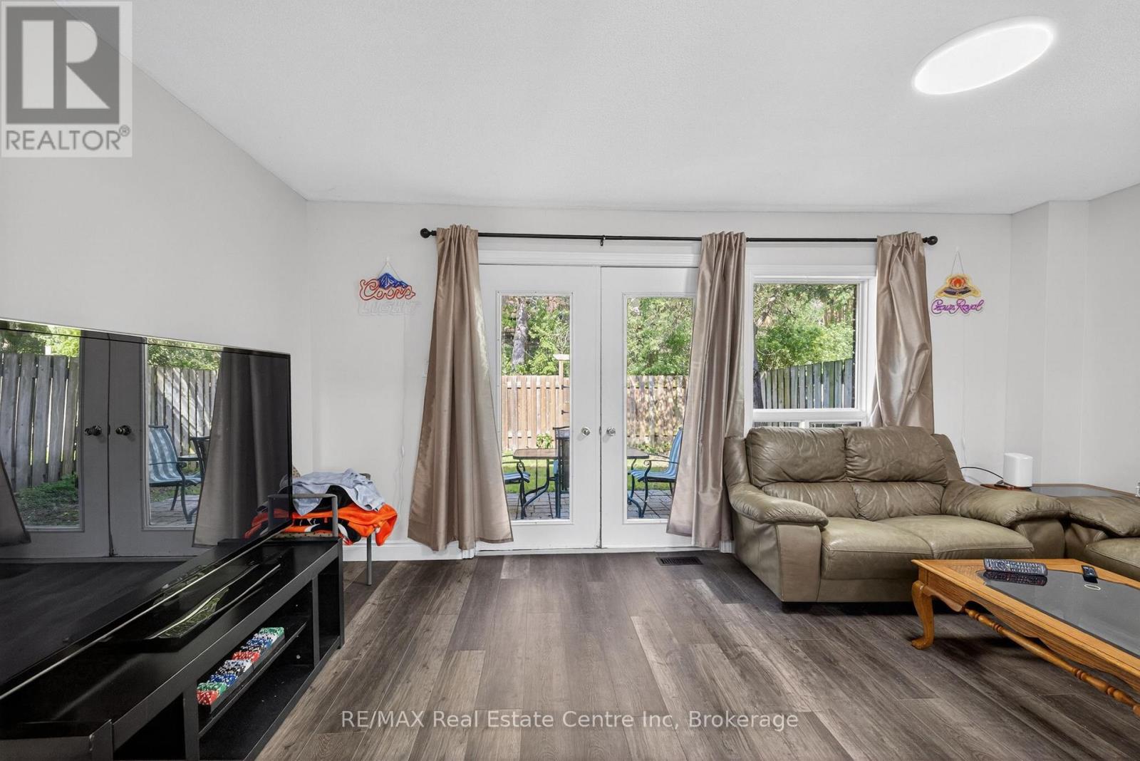 137 DOVERCLIFFE ROAD - 8