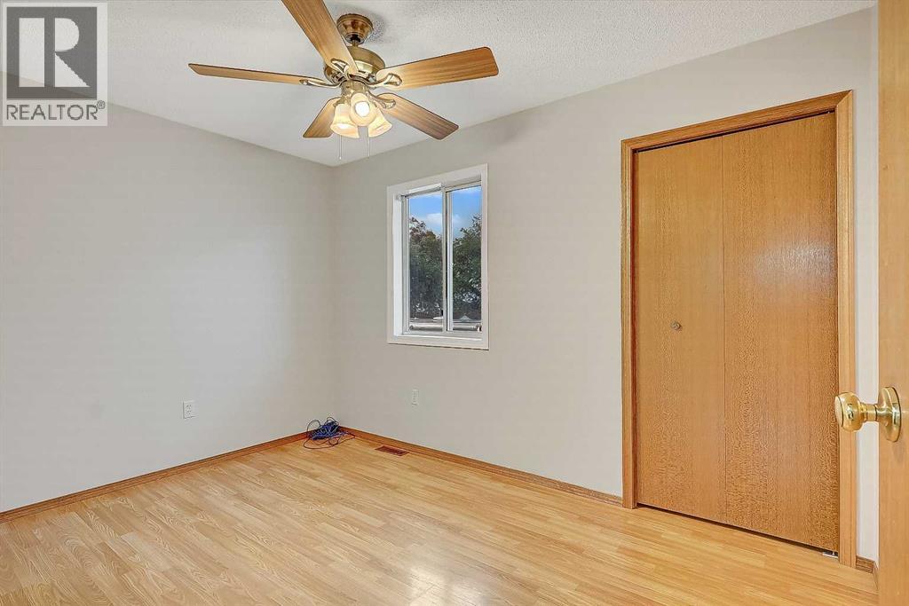 10315 Michaelis Boulevard - 11