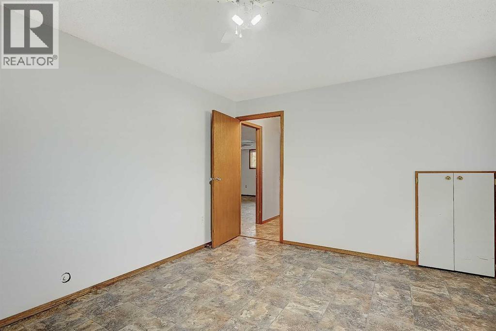 10315 Michaelis Boulevard - 18