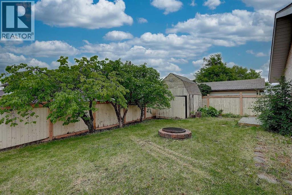 10315 Michaelis Boulevard - 28