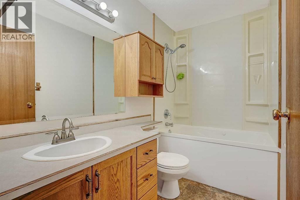 10315 Michaelis Boulevard - 10