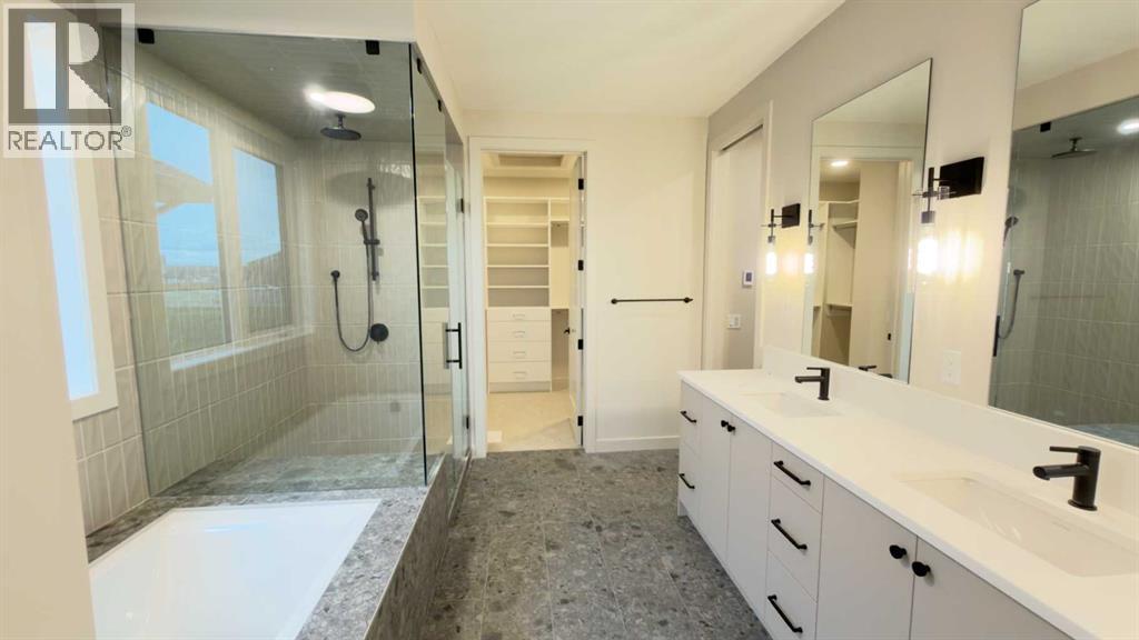 52 Crimson Ridge Heights NW - 41