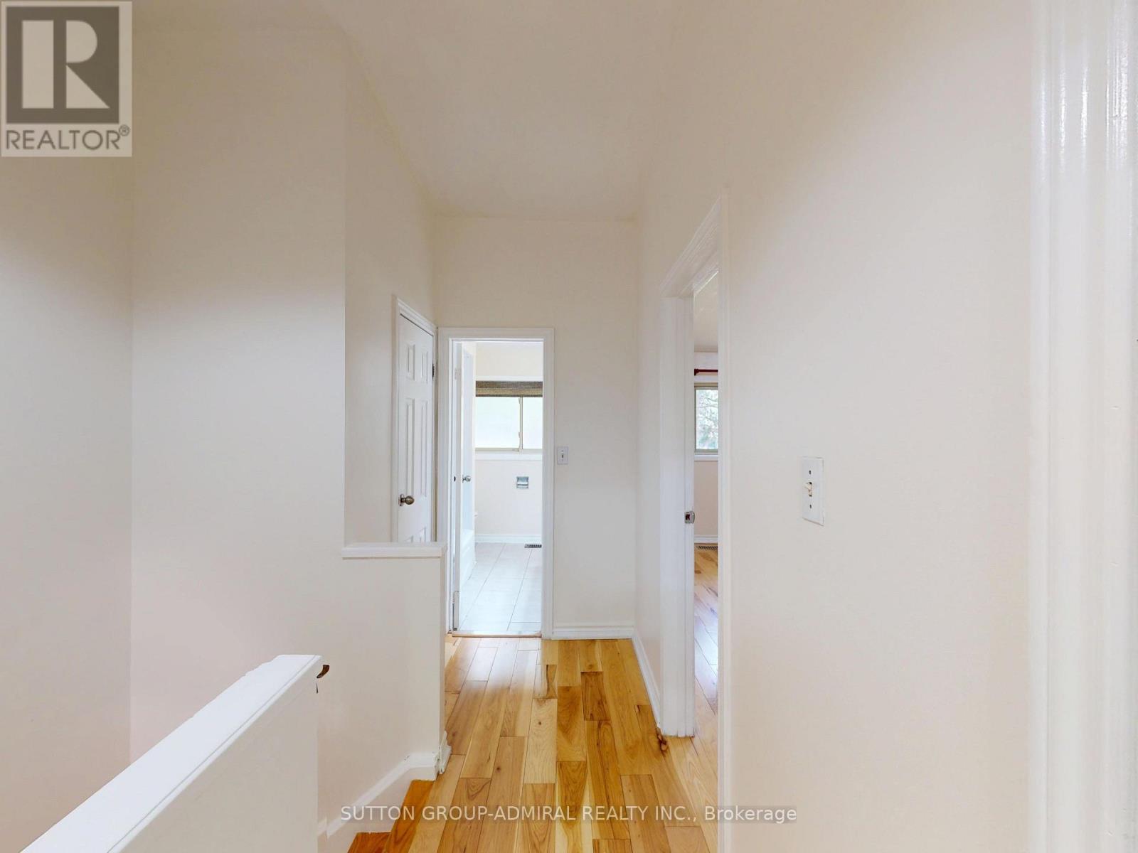 #73 6 ESTERBROOKE AVENUE - 21