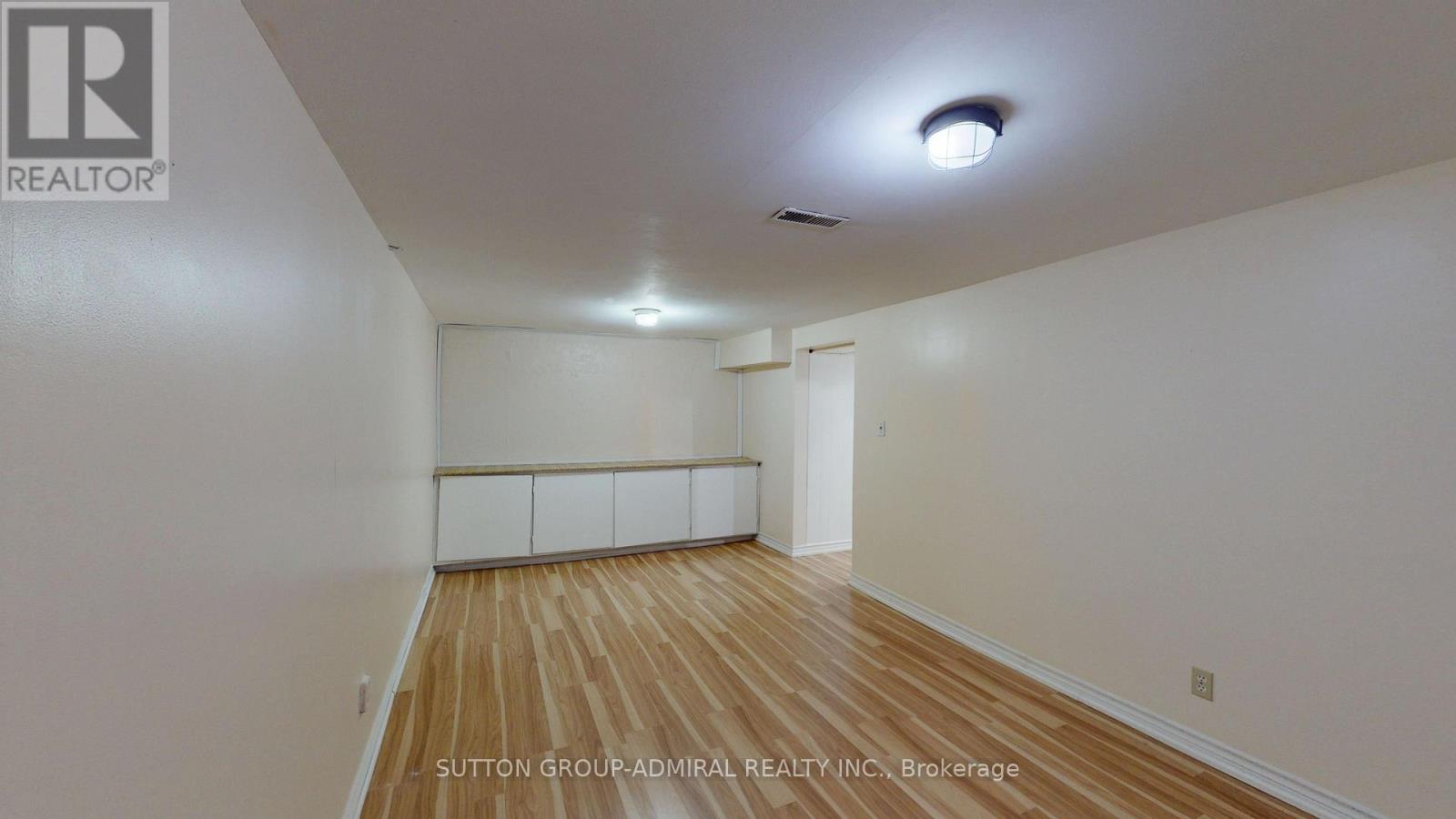 #73 6 ESTERBROOKE AVENUE - 37