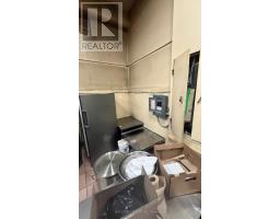 Unit 4 - 72 Steeles Avenue W, Vaughan, ON L4J1A1 Photo 11