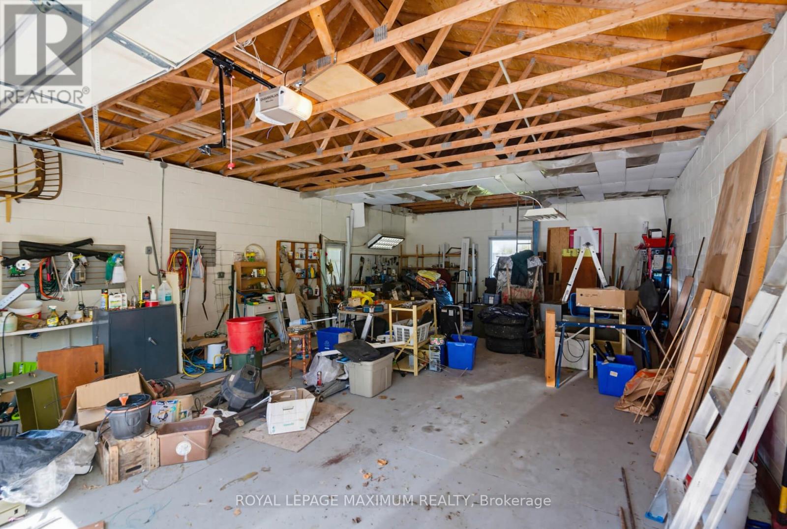 80 MCDONALD STREET - 24