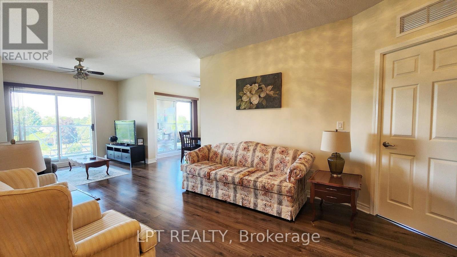 #303 354 ATHERLEY ROAD - 5