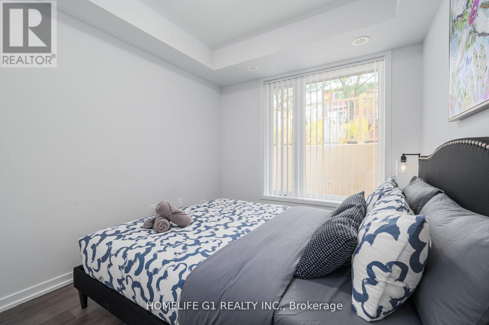#48 5 WILLIAM JACKSON WAY - 20