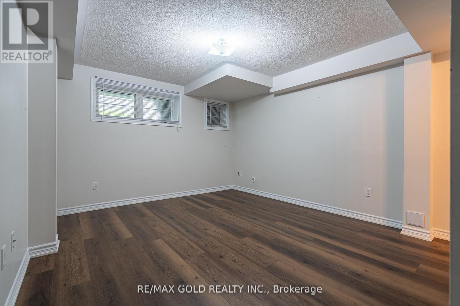 #45 200 VETERANS DRIVE - 14