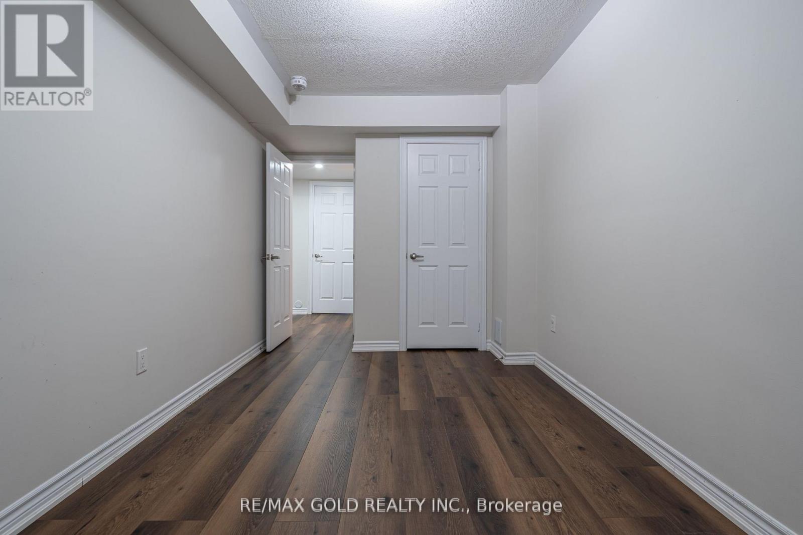 #45 200 VETERANS DRIVE - 18
