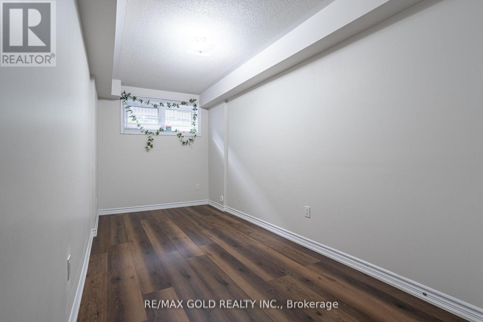#45 200 VETERANS DRIVE - 19