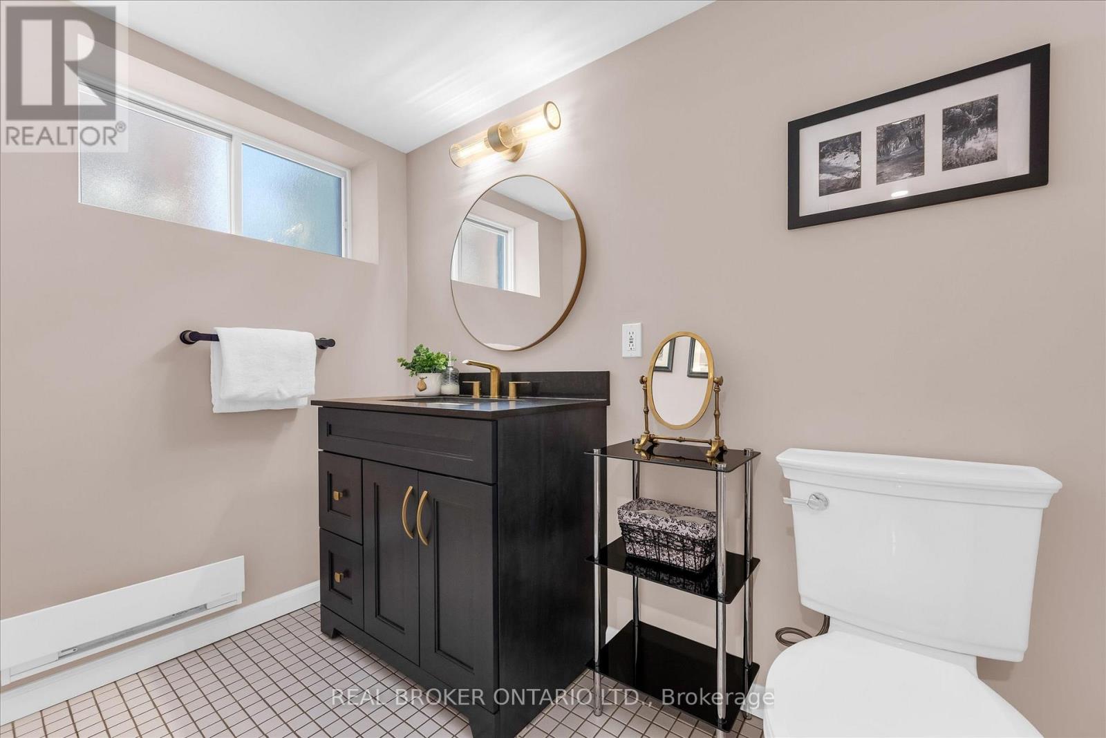 99 TUXEDO AVENUE S - 35