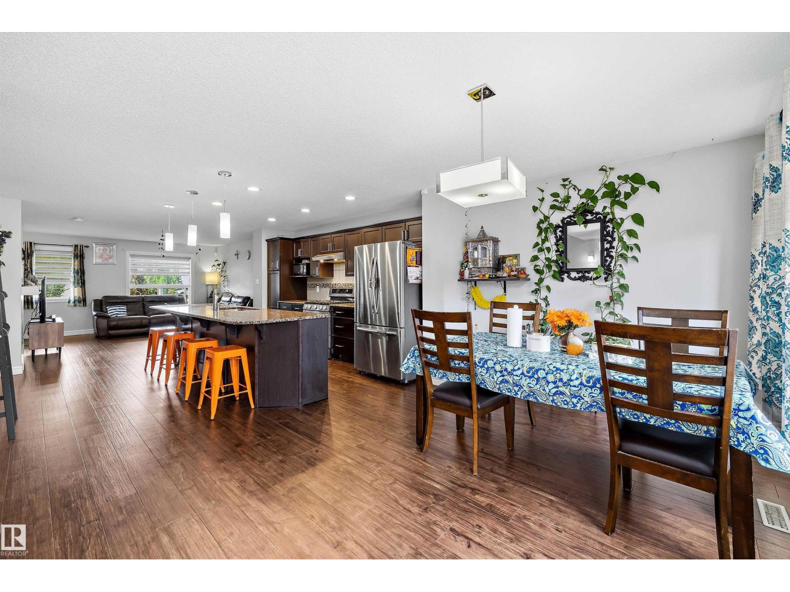 1563 TAMARACK BV NW - 15