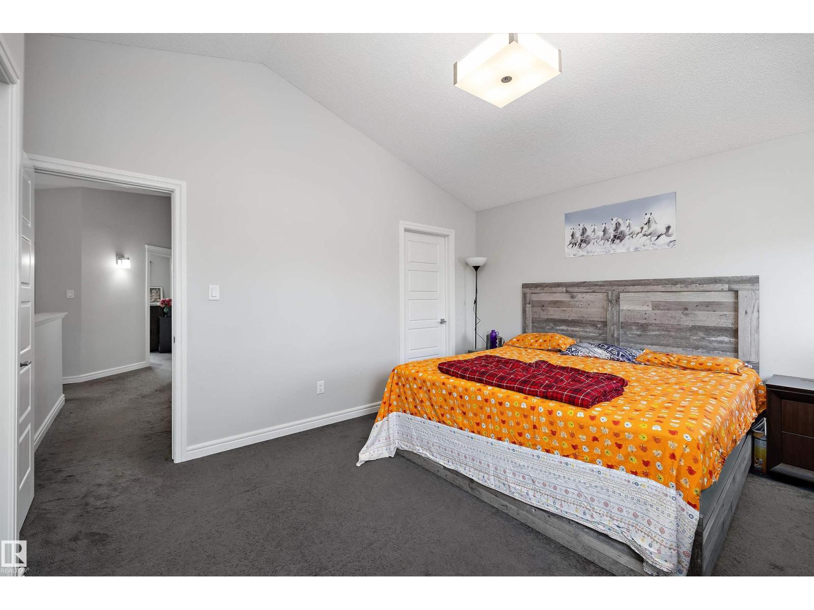 1563 TAMARACK BV NW - Image 29