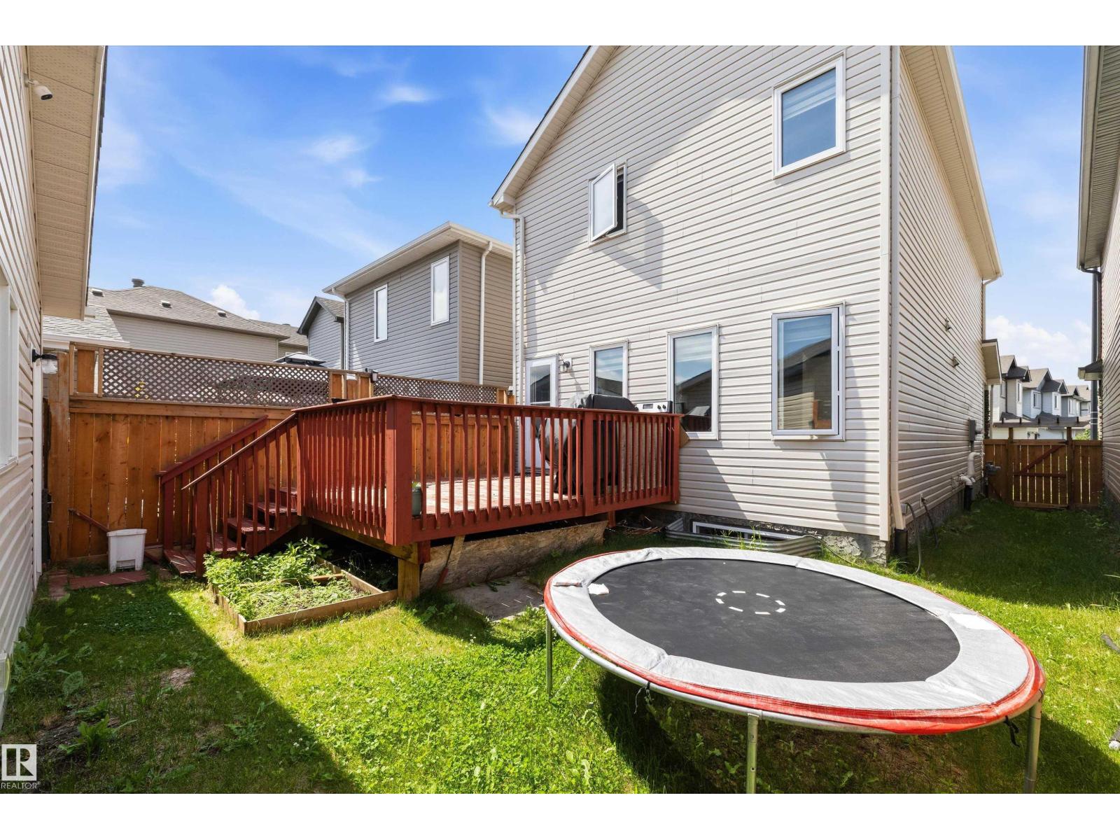 1563 TAMARACK BV NW - 40