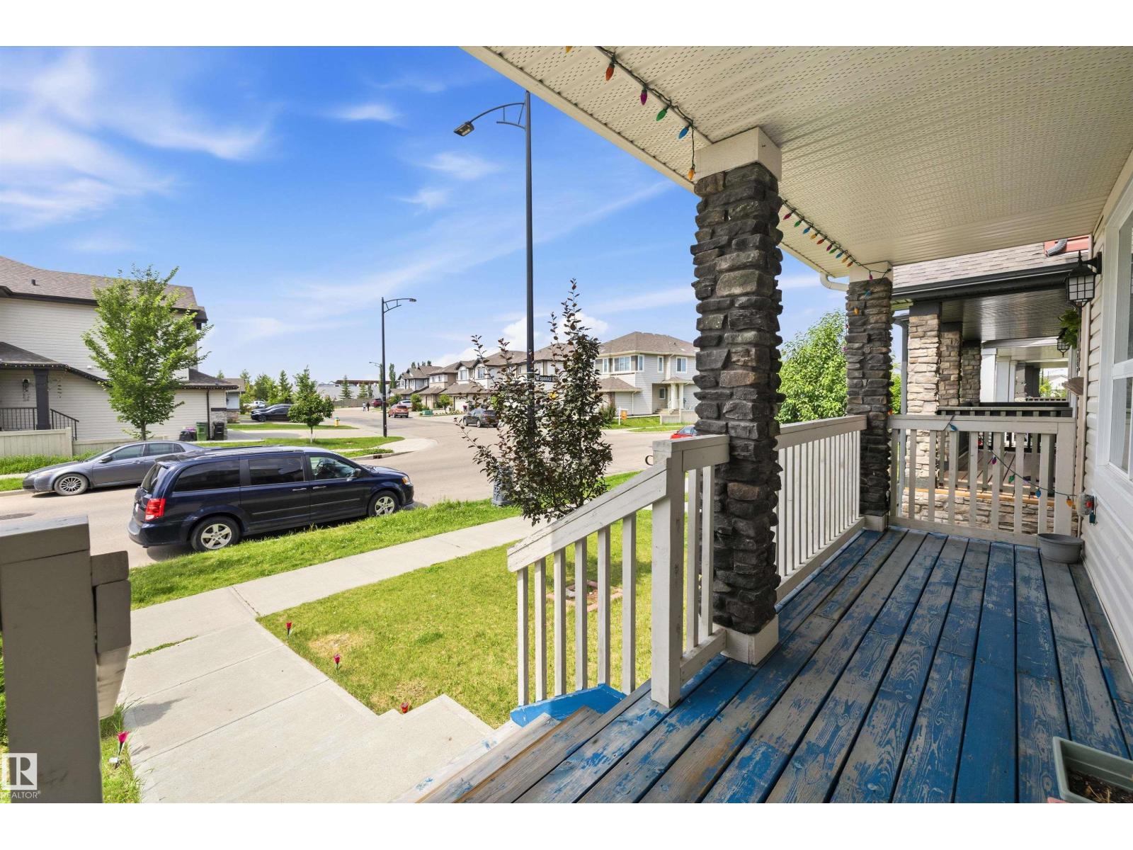 1563 TAMARACK BV NW - Image 42