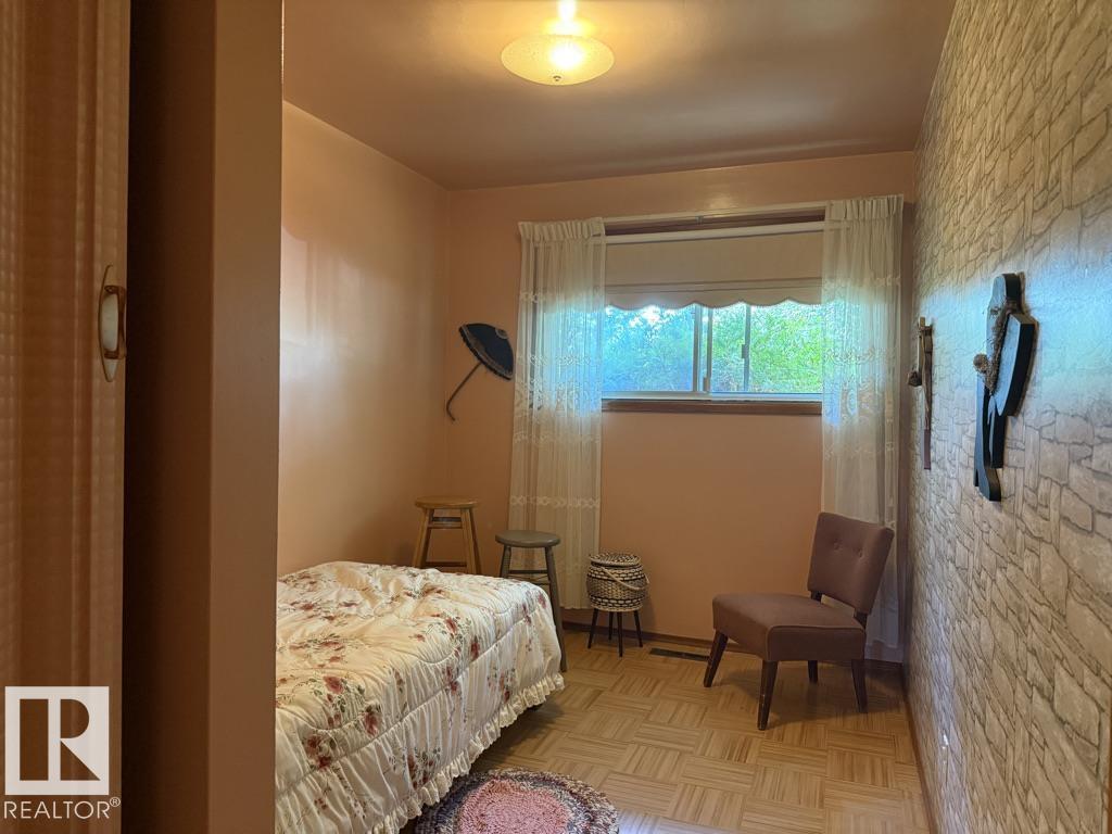 9908 96A Avenue - Image 22