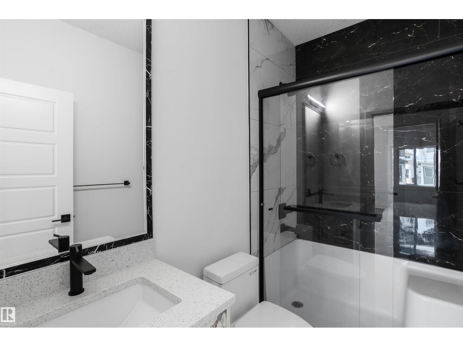 2306 6A AV SW - 14