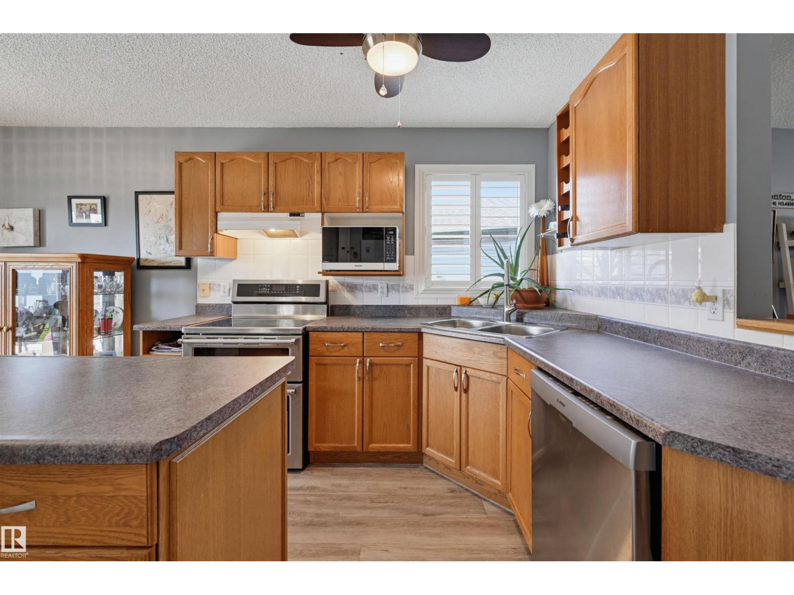 14903 128 ST NW - 9
