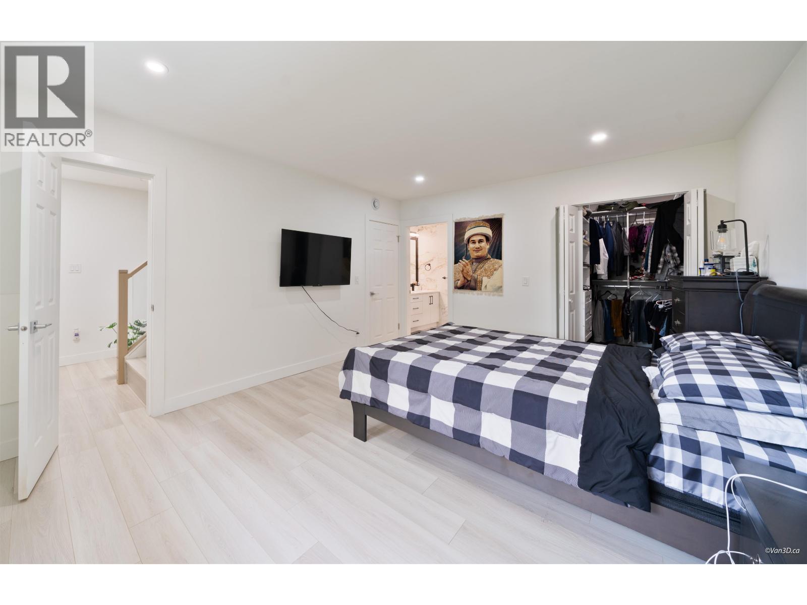 5835 CRESCENT Drive, Delta