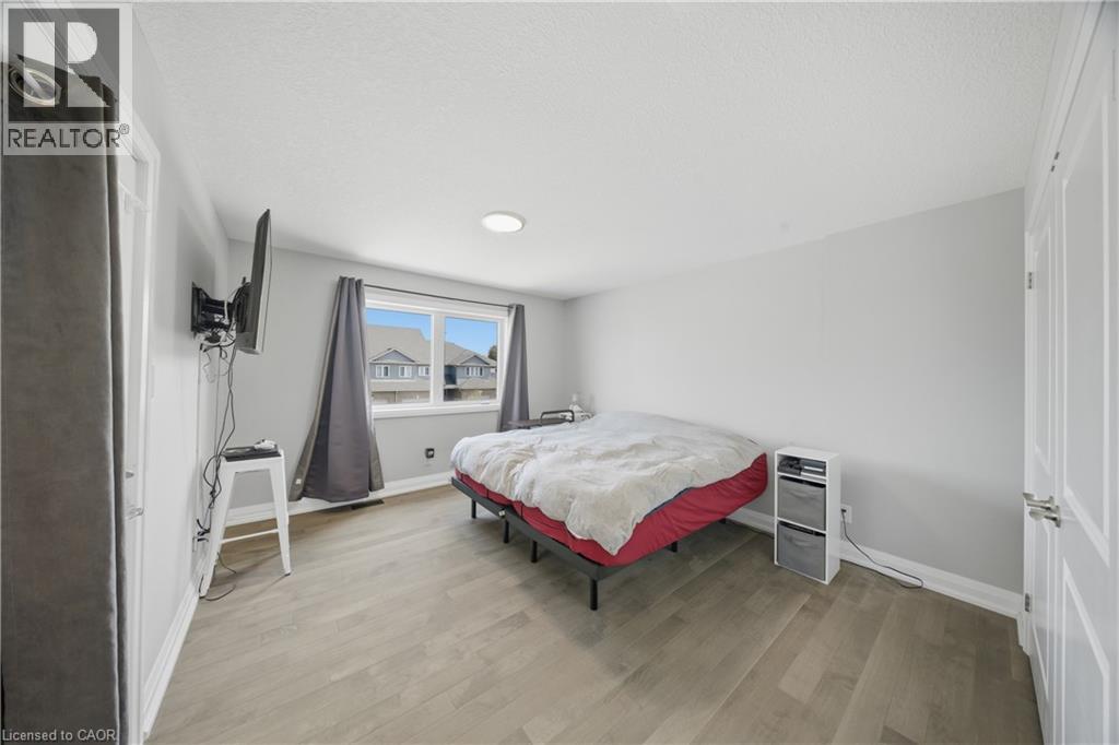 107 STEPHENSON Way - Image 30