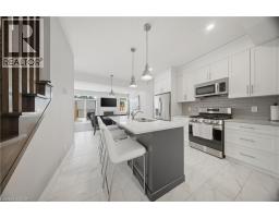 Kitchen - 107 Stephenson Way, Palmerston, ON N0G2P0 Photo 10