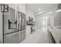 107 Stephenson Way, Palmerston, ON N0G2P0 Photo 12