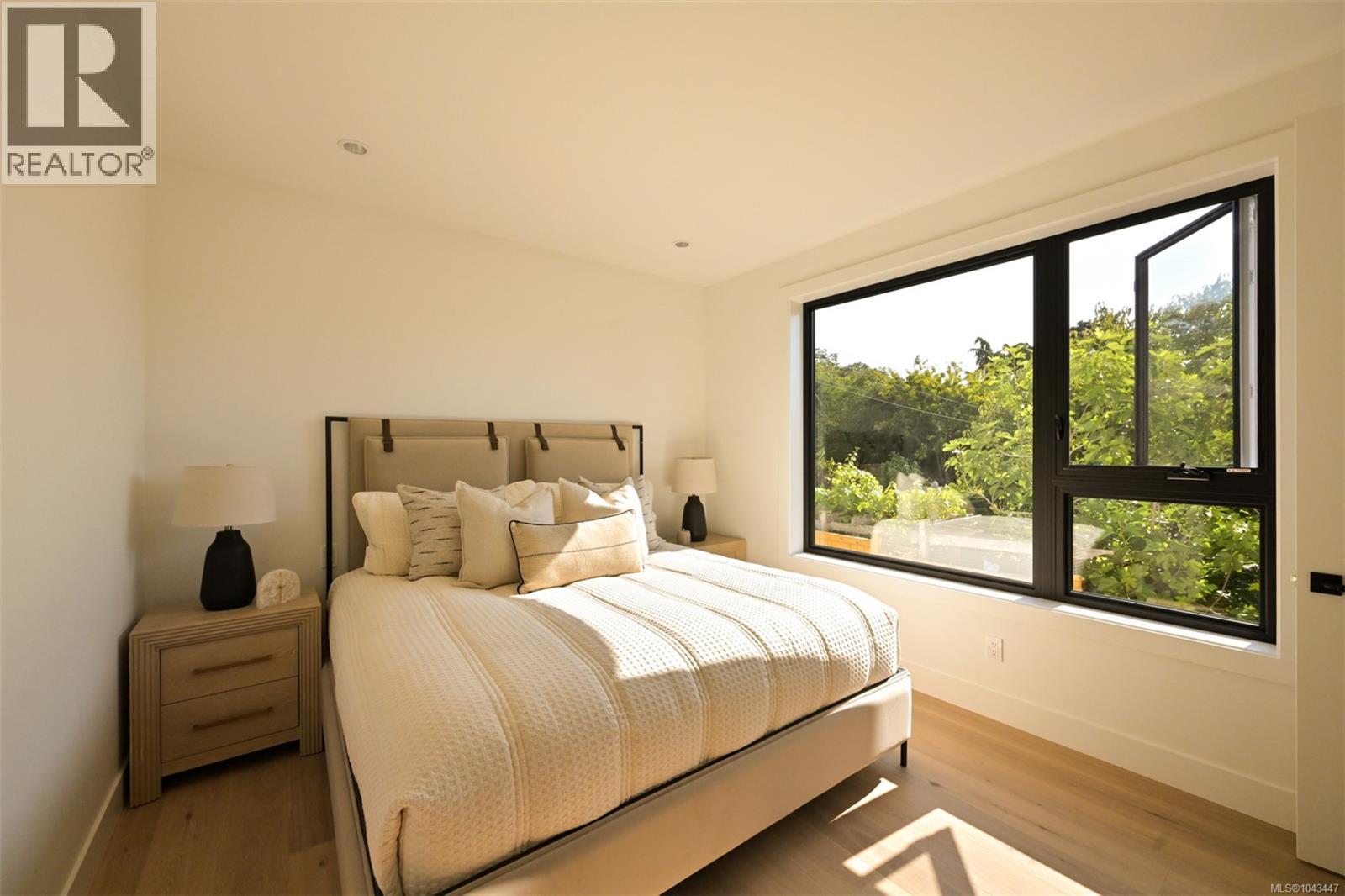 #1 3080 Oakdowne Rd - 31
