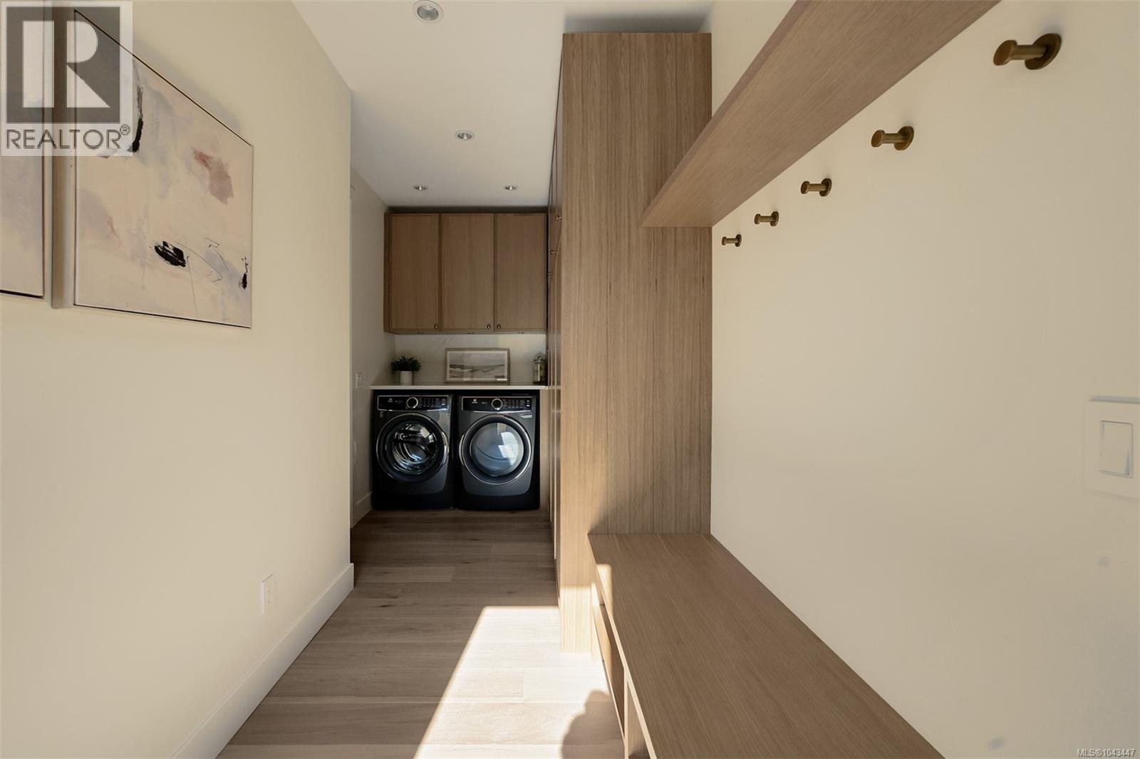 #1 3080 Oakdowne Rd - 52