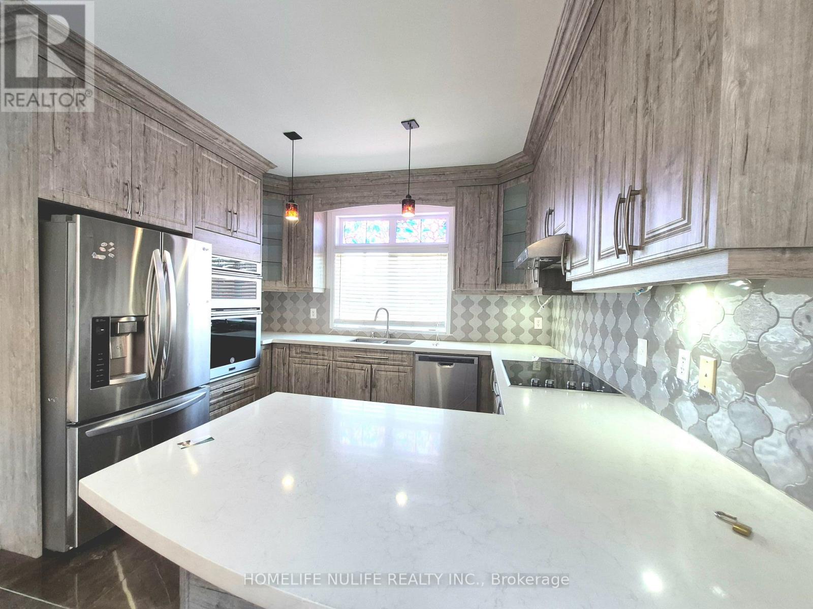 3866 THOMAS STREET - 10